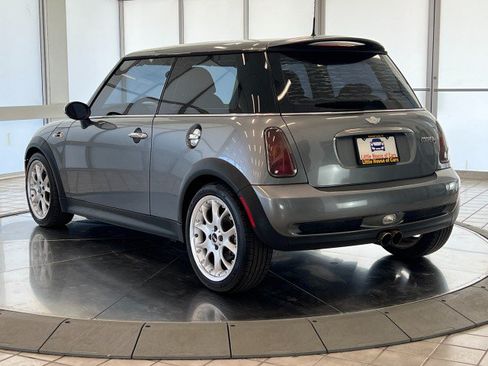 Used 2004 MINI Cooper S FWD image 5