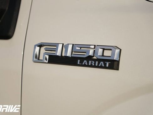 Used 2020 Ford F150 Lariat image 15
