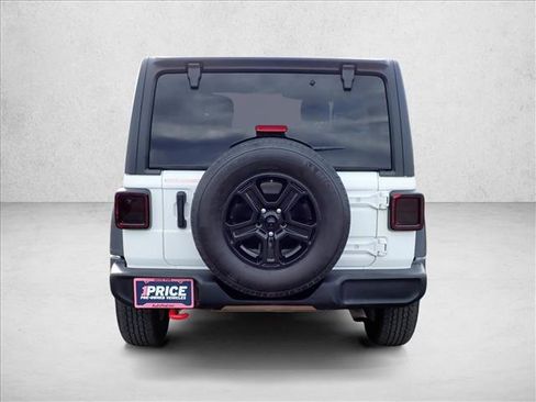 Used 2021 Jeep Wrangler Unlimited Sport image 3