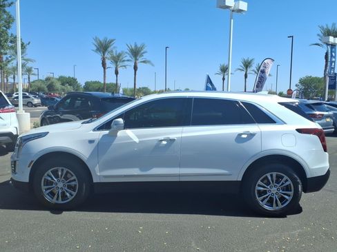 Used 2021 Cadillac XT5 Premium Luxury FWD image 7