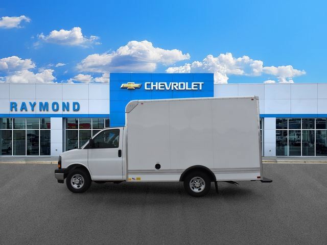 New 2026 Chevrolet Express 3500 w/ Power Convenience Package RWD image 7