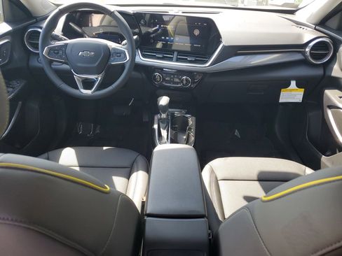 New 2026 Chevrolet Trax ACTIV FWD image 11