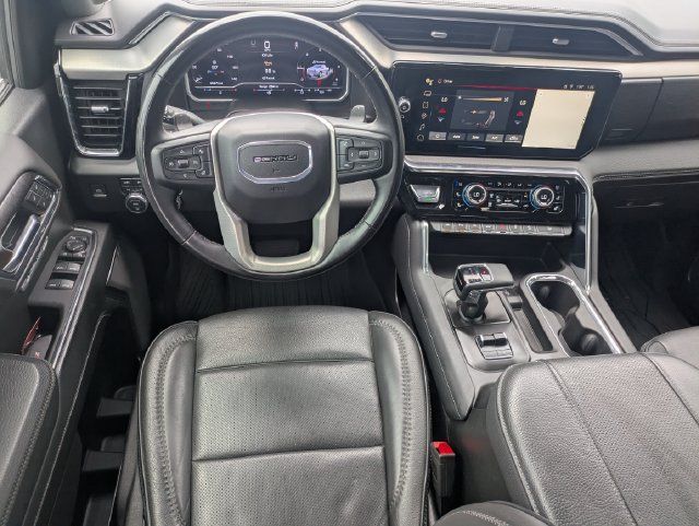 Used 2024 GMC Sierra 1500 Denali w/ Denali Reserve Package AWD/4WD image 17