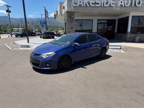 Used 2016 Toyota Corolla S FWD image 3