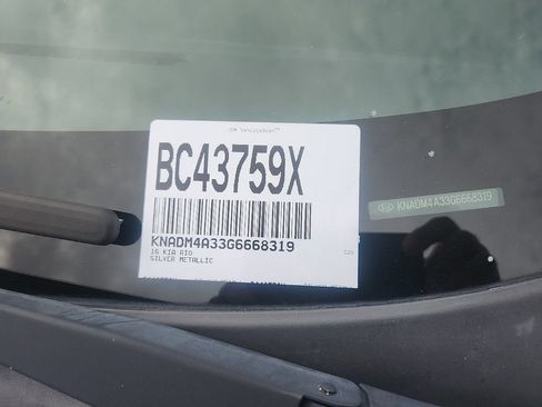 Used 2016 Kia Rio LX w/ Power Package FWD image 4