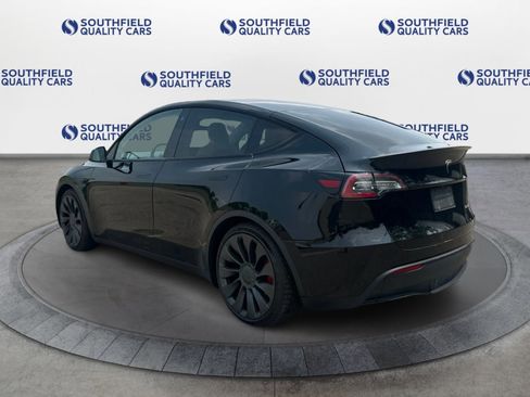 Used 2020 Tesla Model Y Performance image 4