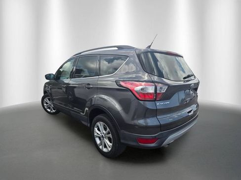 Used 2018 Ford Escape SEL FWD image 2