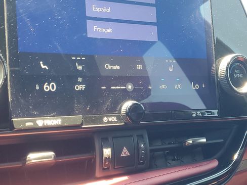 Certified 2024 Lexus NX 250 FWD w/ Towing Package (2000 Lbs) image 28