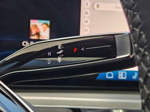 Certified 2024 Cadillac Lyriq Luxury image 22