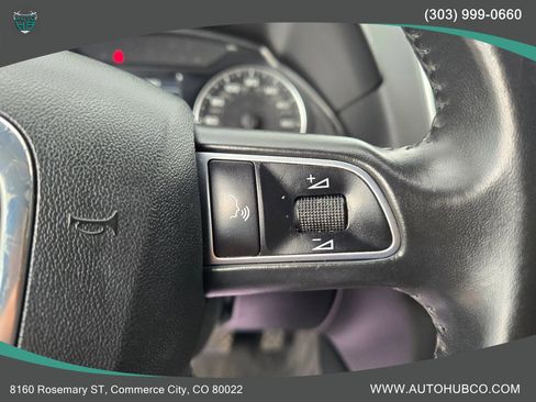 Used 2011 Audi Q5 2.0T Premium Plus w/ Premium Plus Pkg image 18