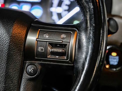 Used 2016 Lexus GX 460 image 24