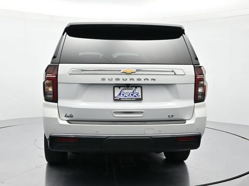 Used 2024 Chevrolet Suburban LT image 6