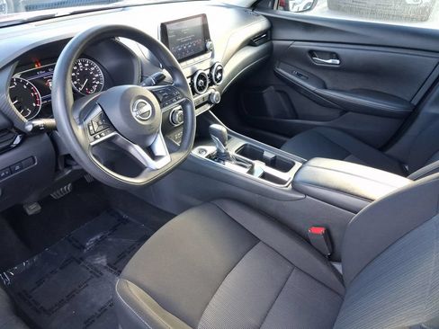 Used 2024 Nissan Sentra SV FWD image 14