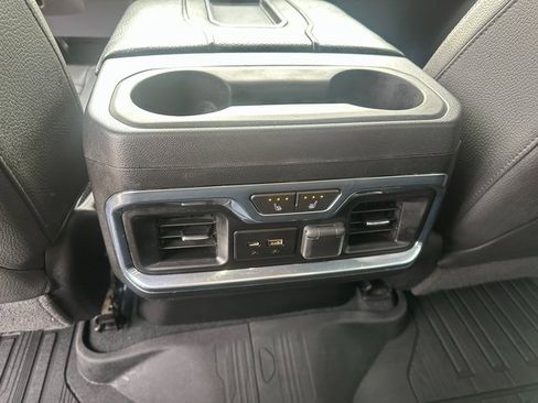 Used 2020 GMC Sierra 3500 Denali image 28