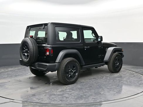Used 2026 Jeep Wrangler Sport image 7