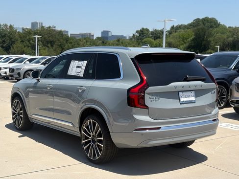 New 2026 Volvo XC90 B6 Ultra w/ Protection Package Premier image 5