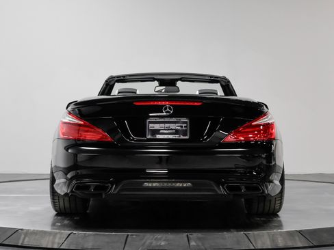 Used 2015 Mercedes-Benz SL 63 AMG w/ Driver Assistance Package image 27