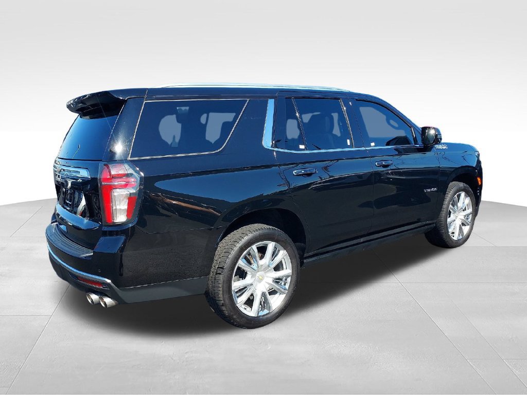 Used 2022 Chevrolet Tahoe High Country AWD/4WD image 5