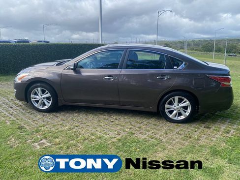 Used 2014 Nissan Altima 2.5 SV w/ Convenience Package FWD image 22