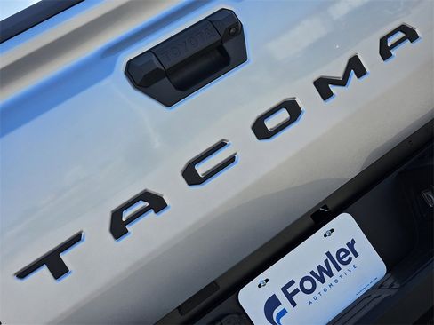 New 2025 Toyota Tacoma SR5 image 7