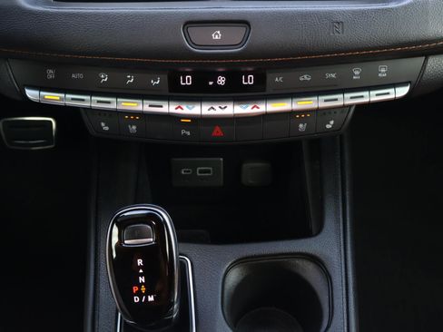 Used 2021 Cadillac XT4 Sport image 26