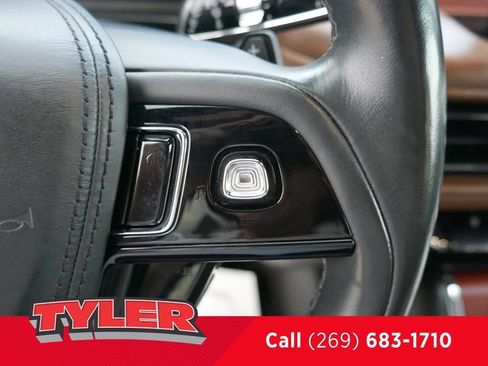 Used 2021 Lincoln Aviator Grand Touring w/ Equipment Group 302A AWD/4WD image 27