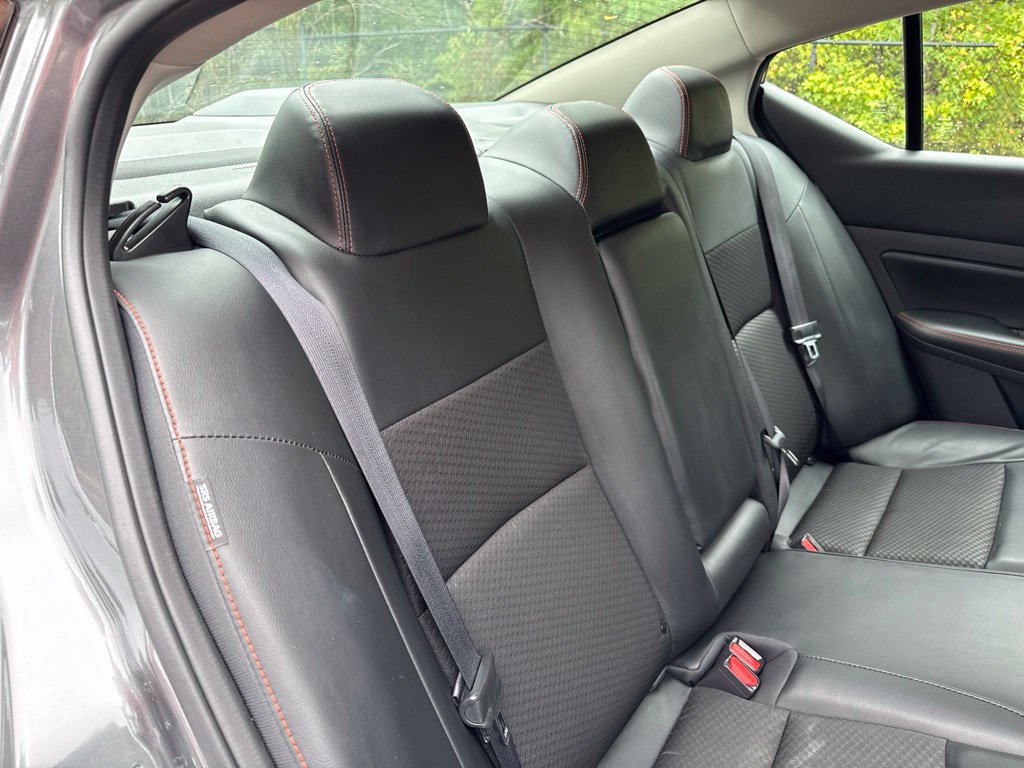 Used 2025 Nissan Altima 2.5 SR FWD image 37