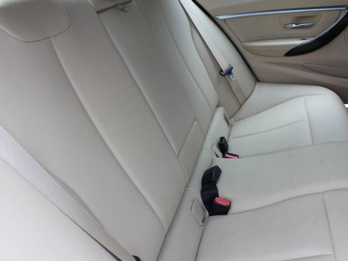 Used 2016 BMW 328i xDrive Sedan AWD/4WD image 15