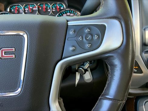 Used 2018 GMC Sierra 1500 SLT AWD/4WD image 23