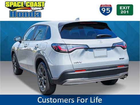 New 2026 Honda HR-V Sport image 4