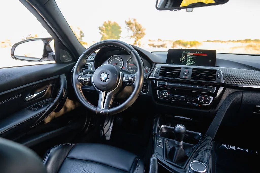 Used 2016 BMW M3 RWD image 77