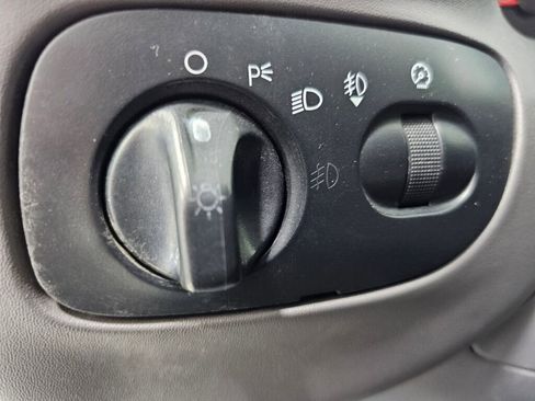 Used 2003 Ford F150 XLT image 30