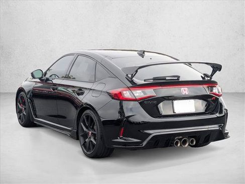 Used 2025 Honda Civic Type R image 7