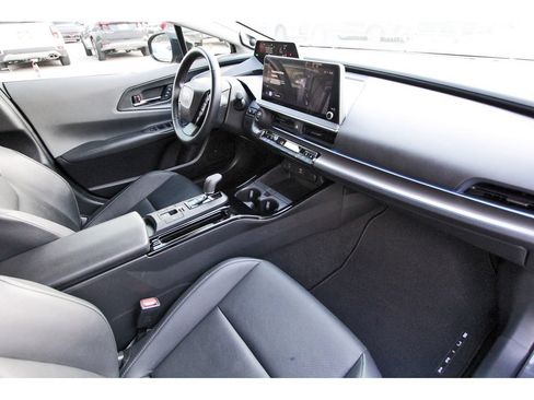 Used 2023 Toyota Prius Limited w/ Limited Premium Package FWD image 30