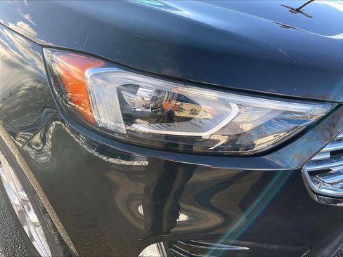 Used 2021 Ford Edge SEL w/ Cargo Accessory Package image 30