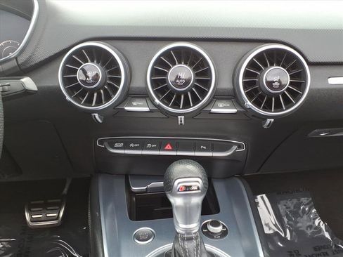 Used 2019 Audi TT 2.0T w/ Technology Package image 22