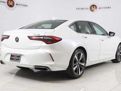 Used 2024 Acura TLX w/ Technology Package image 3
