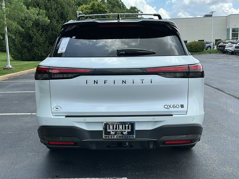 New 2026 INFINITI QX60 Autograph w/ Dark Cargo Package image 4