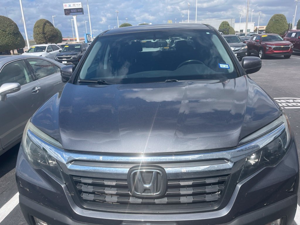 Used 2018 Honda Ridgeline RTL-T image 2