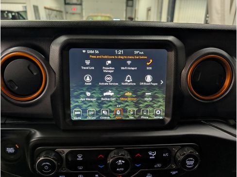 Used 2022 Jeep Gladiator Mojave w/ Trailer Tow Package AWD/4WD image 15