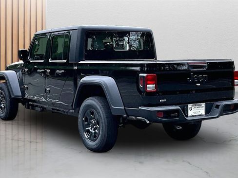 New 2026 Jeep Gladiator Sport AWD/4WD image 7