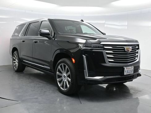 Used 2024 Cadillac Escalade ESV Premium Luxury Platinum AWD/4WD image 46