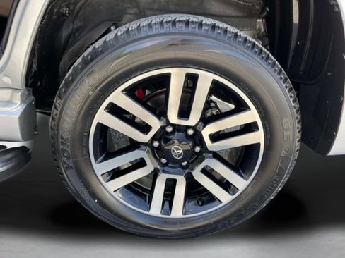 Used 2024 Toyota 4Runner Limited RWD image 32
