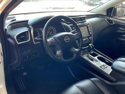 Used 2023 Nissan Murano SV image 14