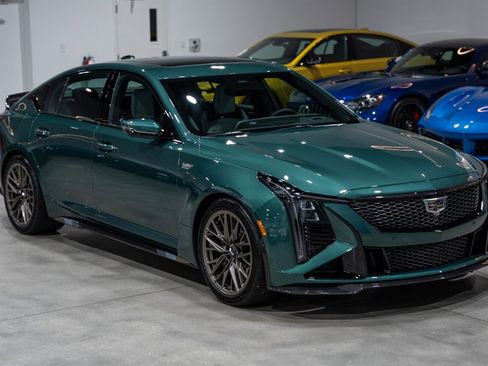 Used 2025 Cadillac CT5 V Blackwing w/ Precision Package image 8