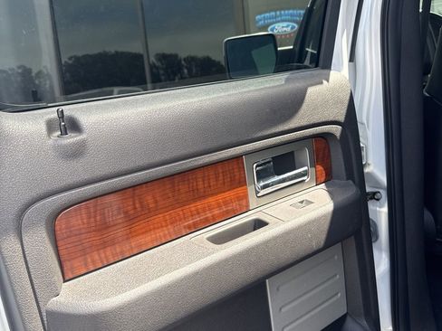 Used 2010 Ford F150 Lariat AWD/4WD image 12