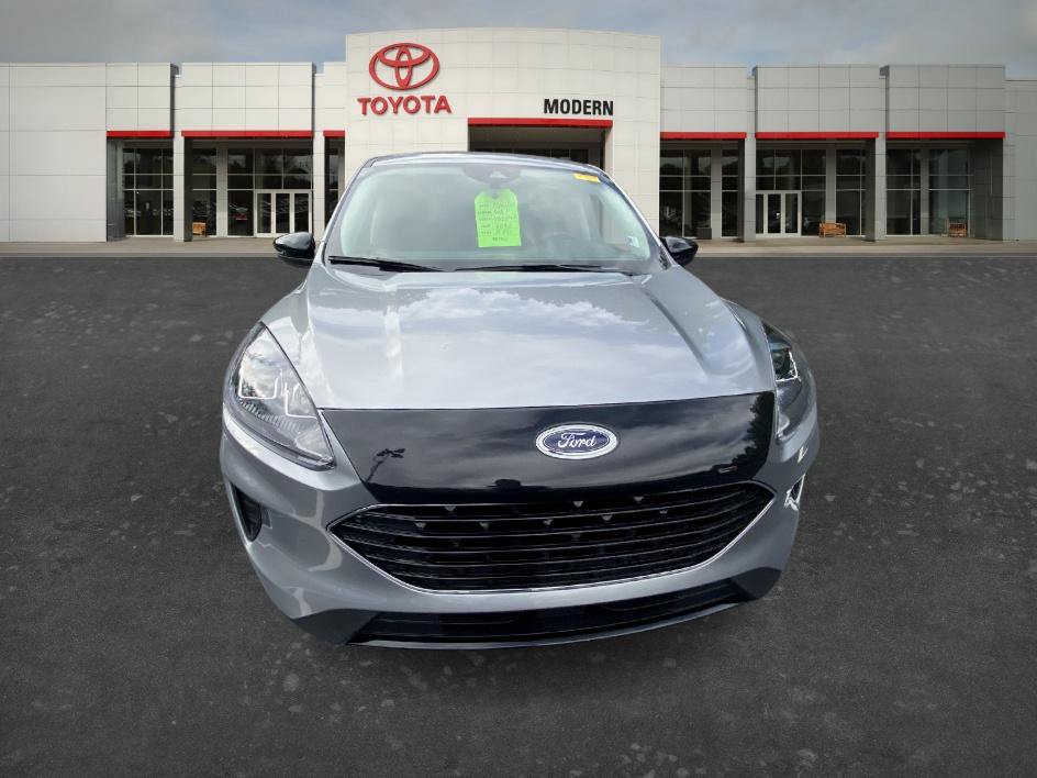 Used 2022 Ford Escape SE w/ SE Sport Appearance Package FWD image 5