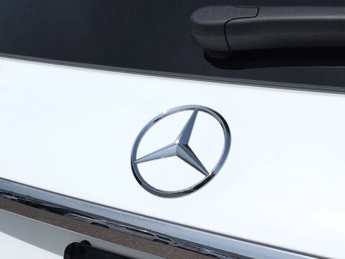 Used 2023 Mercedes-Benz GLE 450 4MATIC image 11