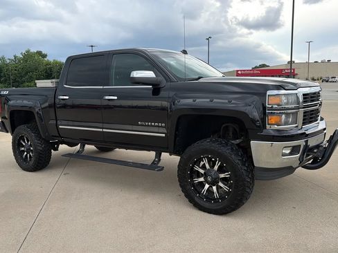 Used 2014 Chevrolet Silverado 1500 LTZ Z71 w/ LTZ Plus Package AWD/4WD image 28