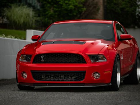 Used 2012 Ford Mustang Shelby GT500 w/ Electronics Pkg image 7